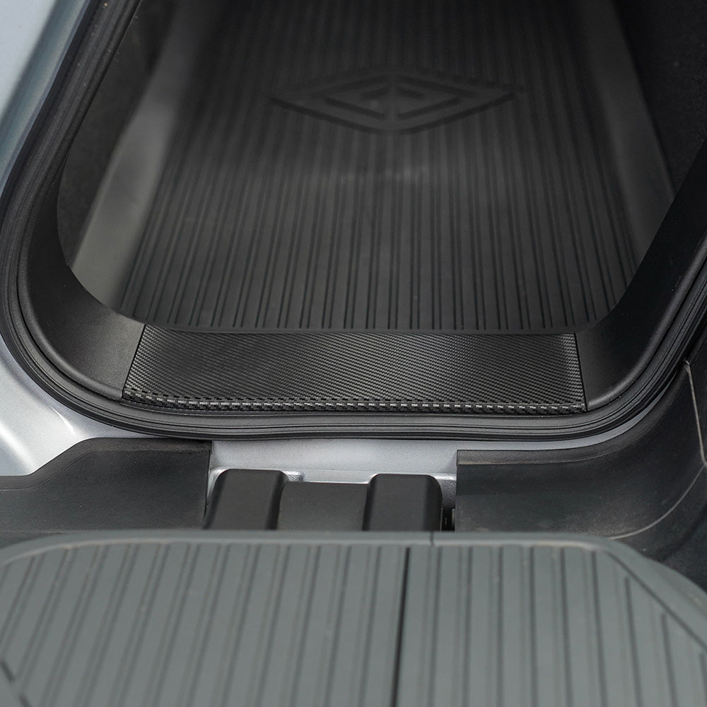 Gear Tunnel Wrap for R1T | Black Carbon Fiber 